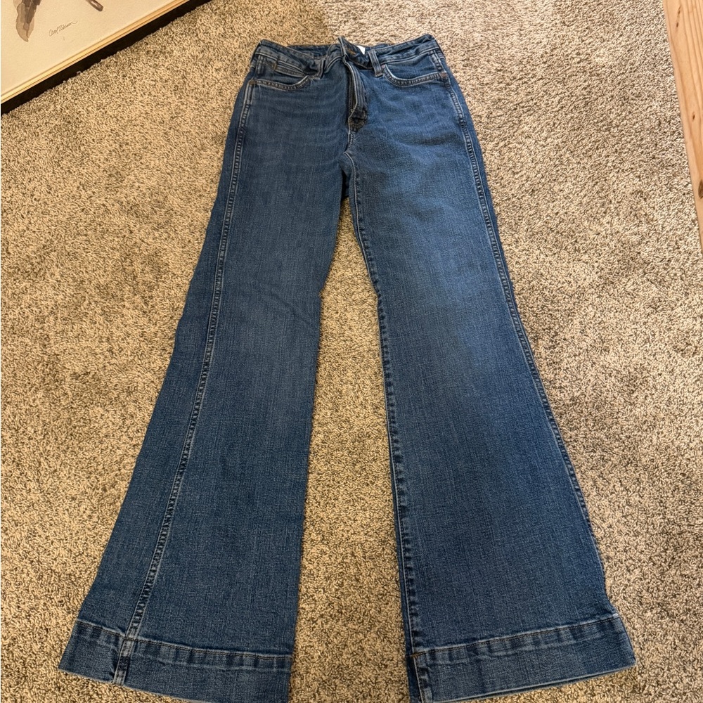 Wrangler Women's Flare Jeans in Deep Blue